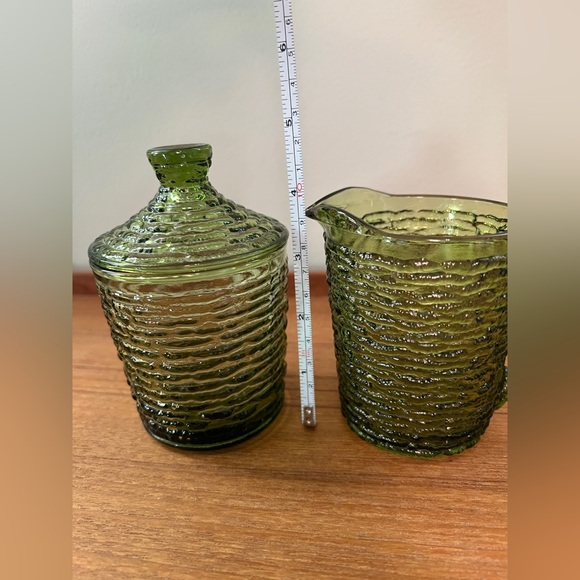 Vintage Anchor Hocking Soreno Avocado Green glass sugar bowl and creamer set - Picture 3 of 6